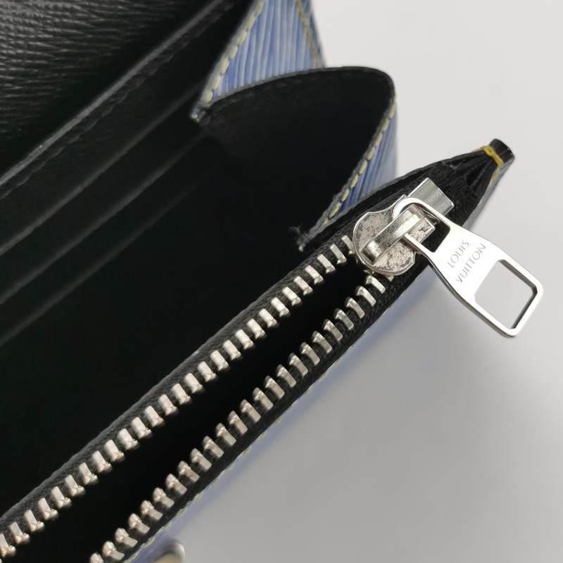 Louis Vuitton Blue Denim Aztec Epi Leather Twist Wallet on Chain Bag