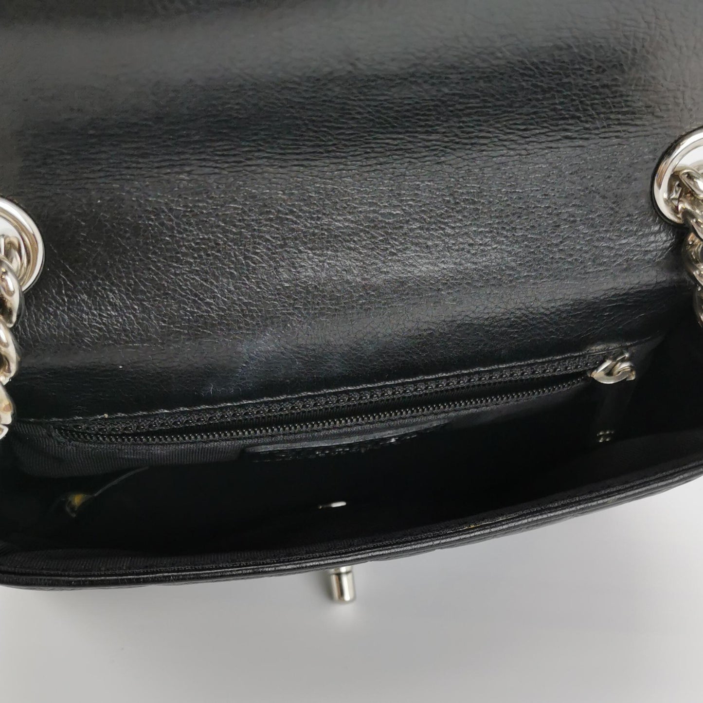 Chanel CC Chain Bag Calfskin Leather Black