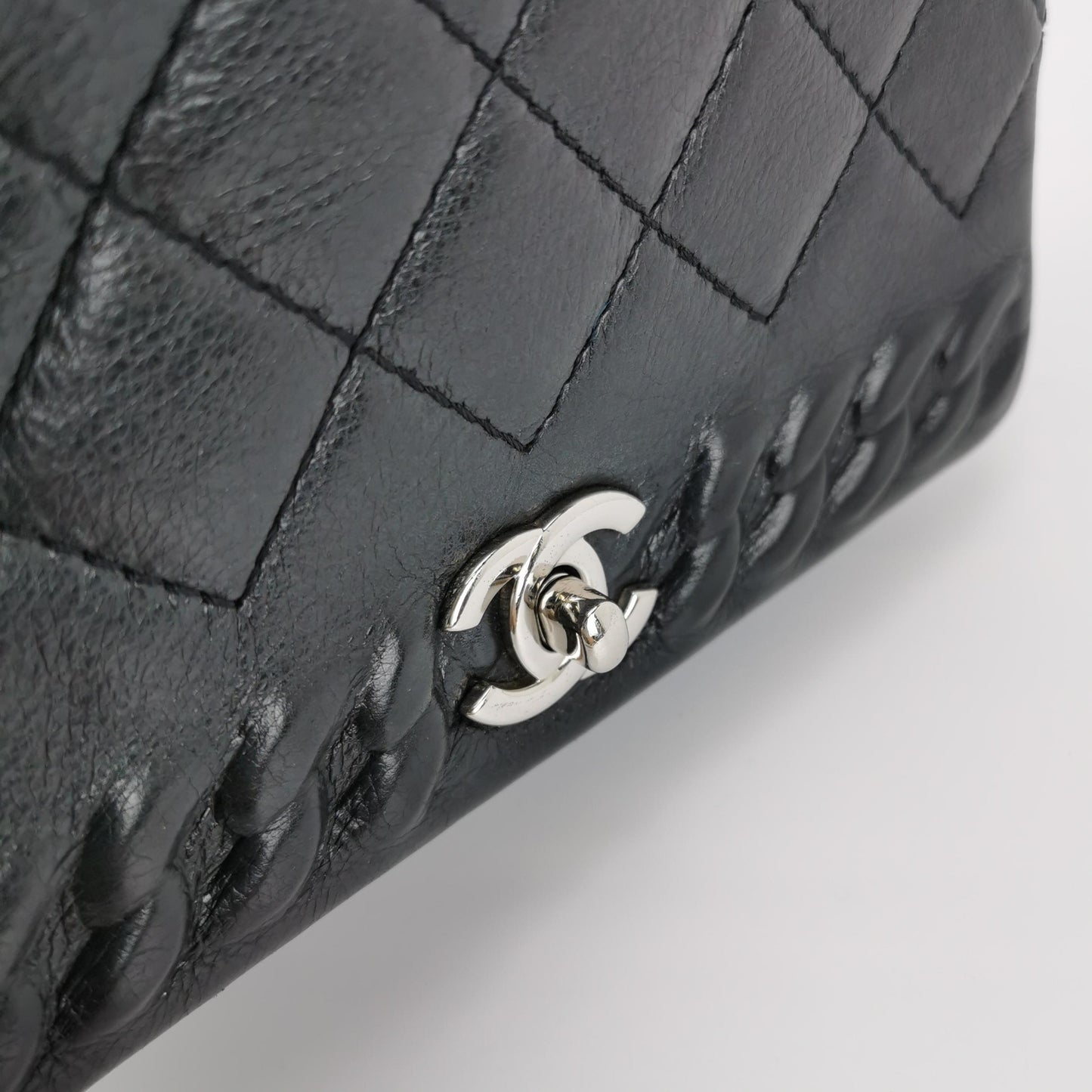 Chanel CC Chain Bag Calfskin Leather Black