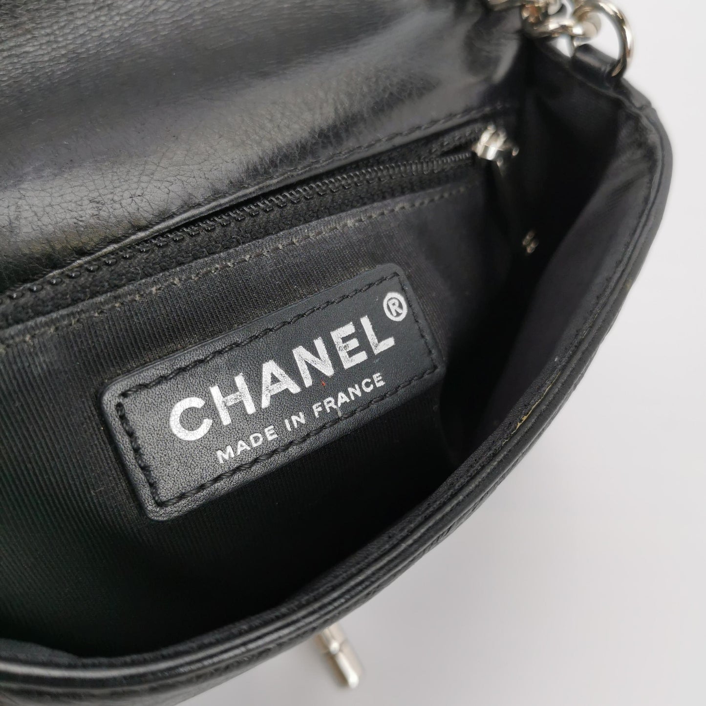 Chanel CC Chain Bag Calfskin Leather Black