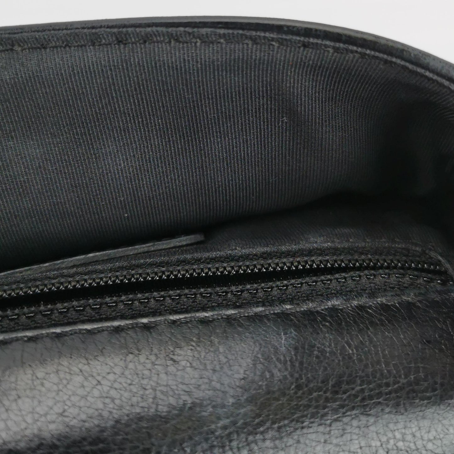 Chanel CC Chain Bag Calfskin Leather Black
