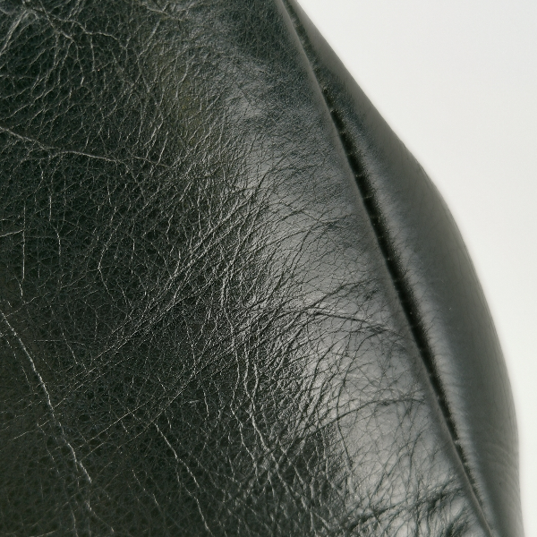 Chanel CC Chain Bag Calfskin Leather Black