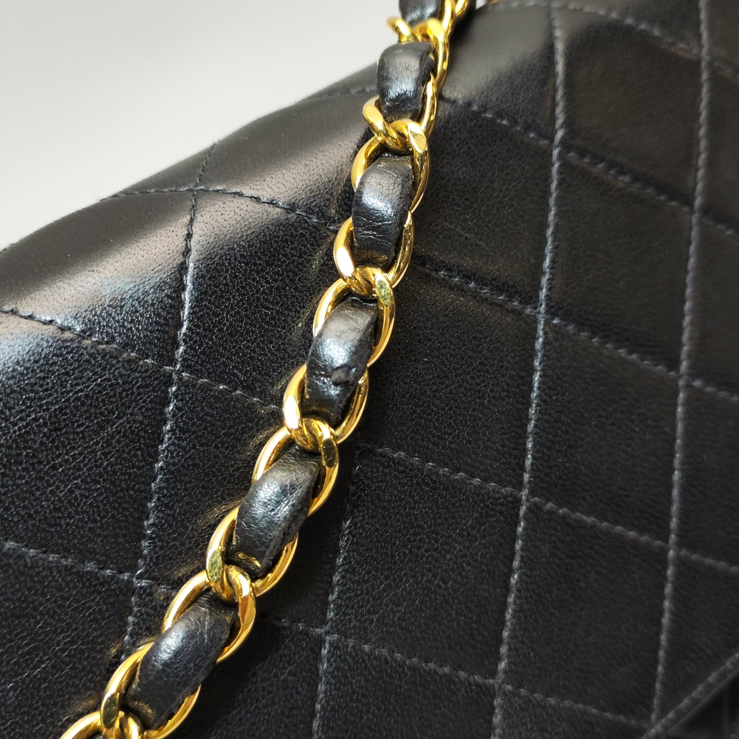 Chanel 1998 Medium Classic Flap Shoulder Bag Vintage