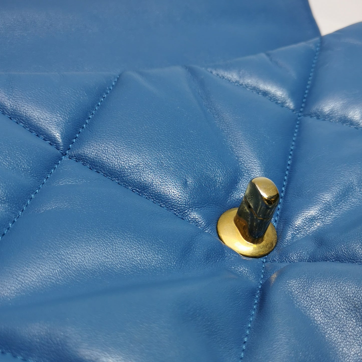 Chanel Blue Leather 19 Shoulder/Crossbody Bag Small
