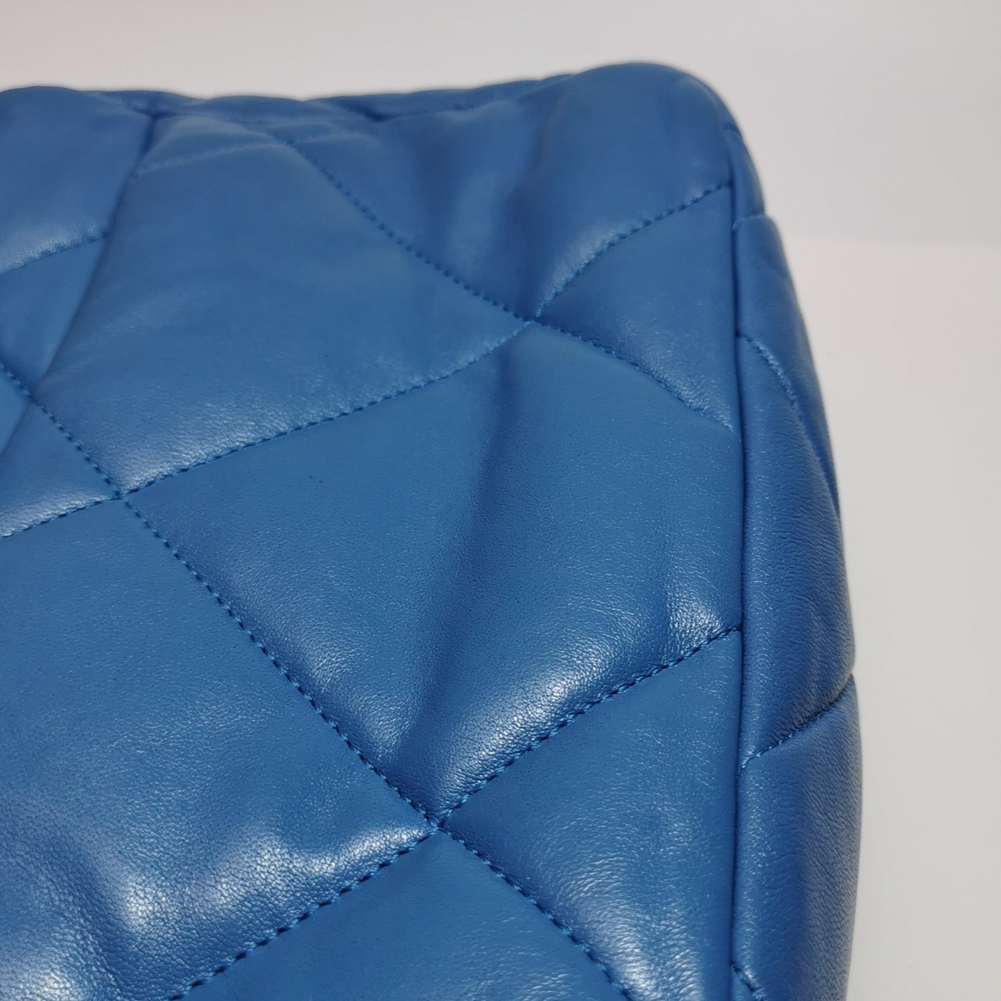 Chanel Blue Leather 19 Shoulder/Crossbody Bag Small