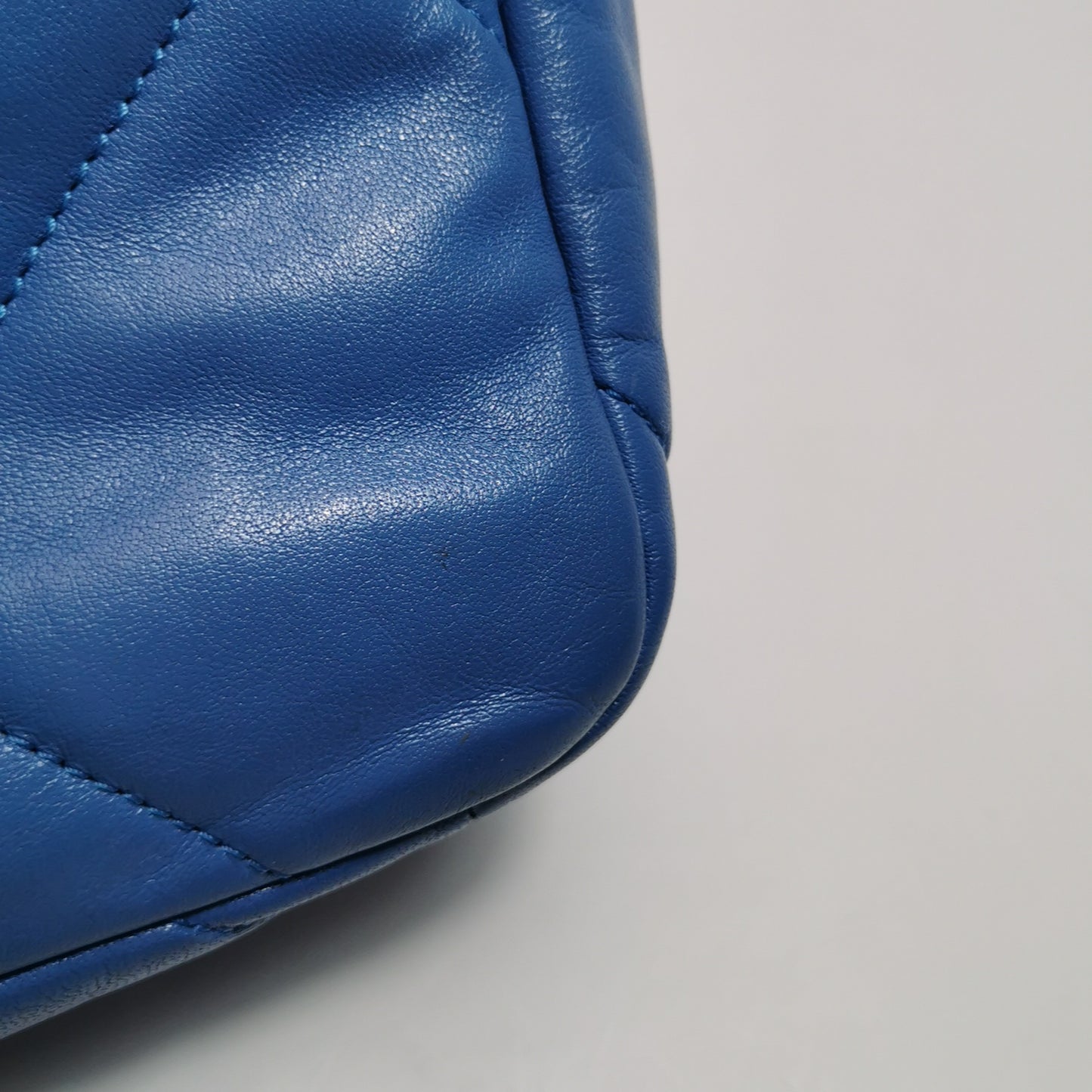 Chanel Blue Leather 19 Shoulder/Crossbody Bag Small