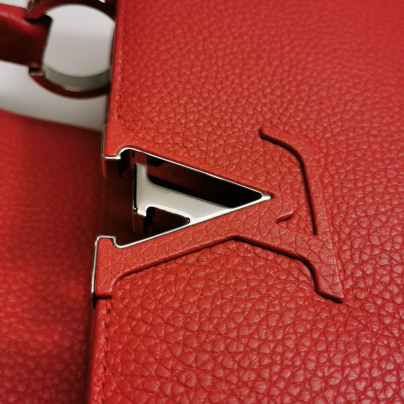 Louis Vuitton Capucines MM two-way bag Red Calfskin