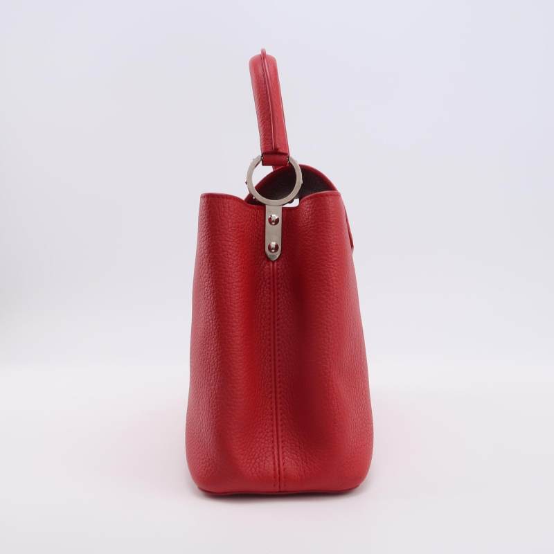Louis Vuitton Capucines MM two-way bag Red Calfskin
