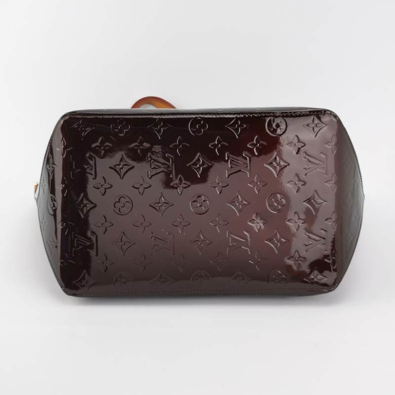 Louis Vuitton Vernis Bellevue Bag Patent Amarante