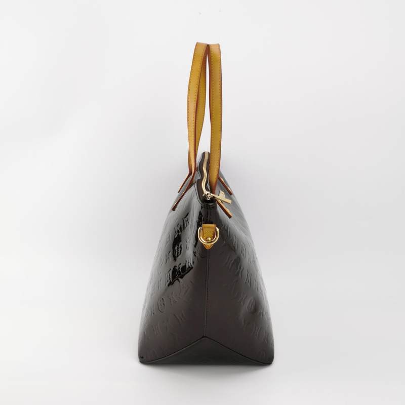 Louis Vuitton Vernis Bellevue Bag Patent Amarante