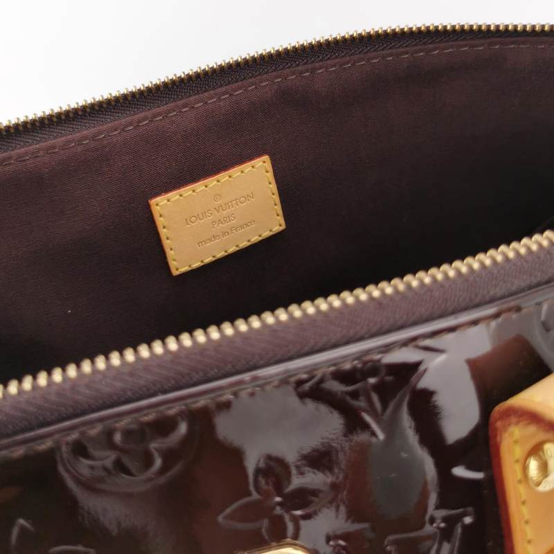 Louis Vuitton Vernis Bellevue Bag Patent Amarante