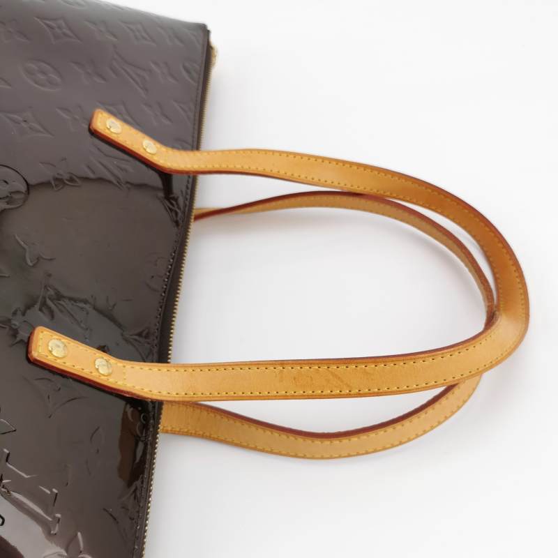 Louis Vuitton Vernis Bellevue Bag Patent Amarante