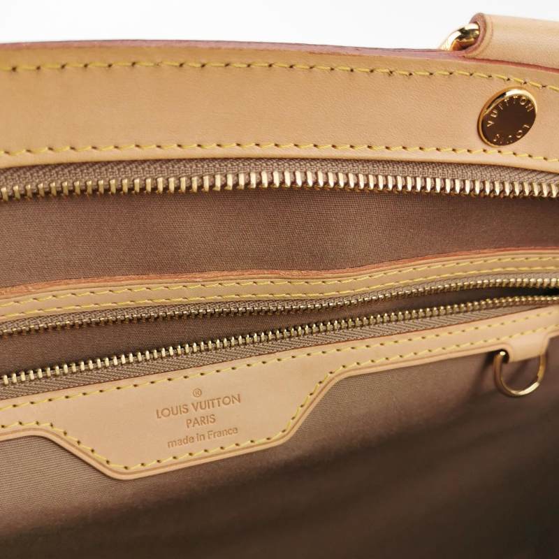 Louis Vuitton Vernis Brea MM