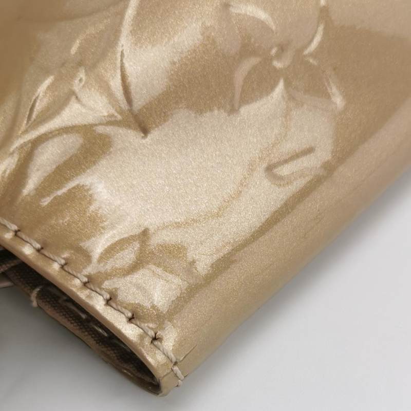 Louis Vuitton Vernis Brea MM