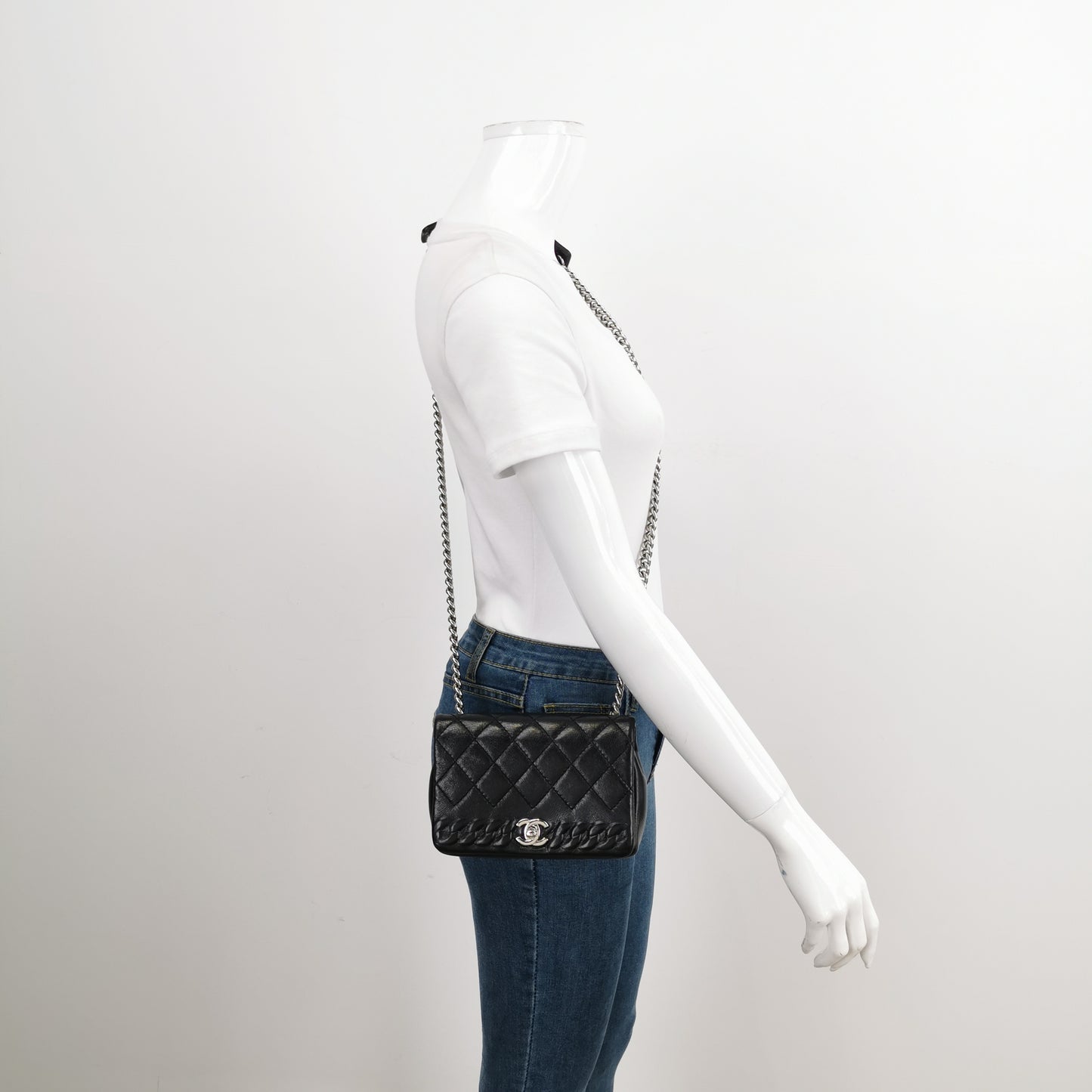 Chanel CC Chain Bag Calfskin Leather Black