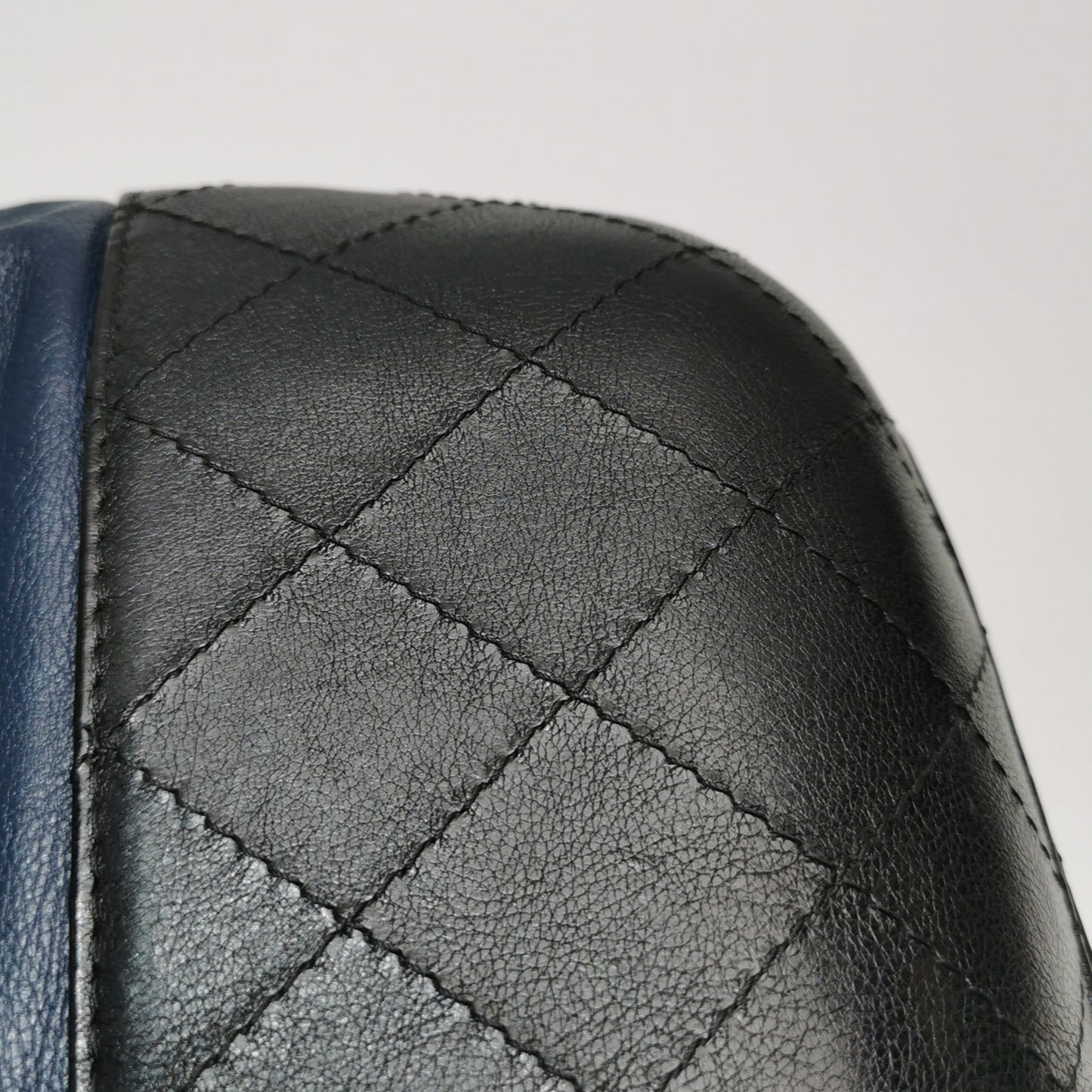 Chanel Gabrielle Bucket Leather Shoulder/Crossbody bag