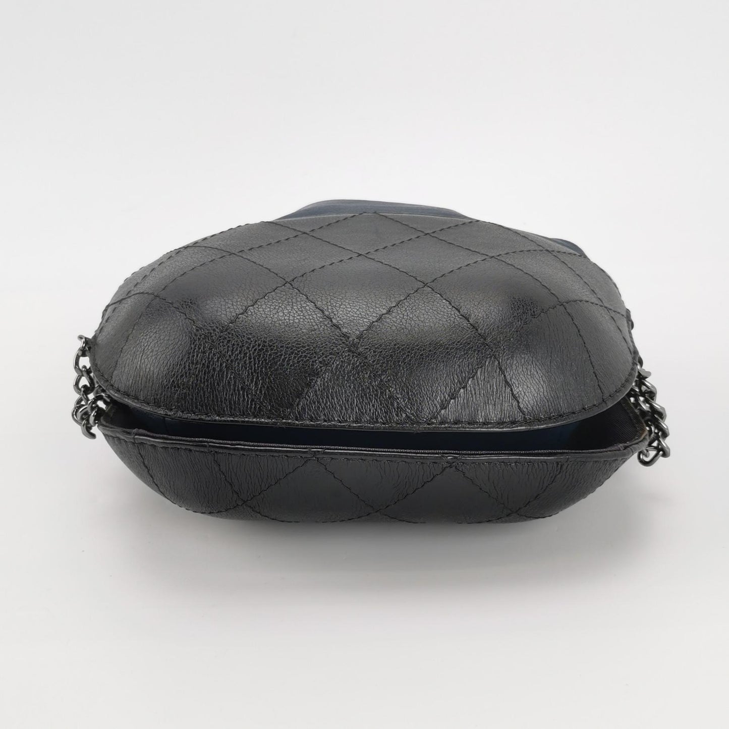 Chanel Gabrielle Bucket Leather Shoulder/Crossbody bag