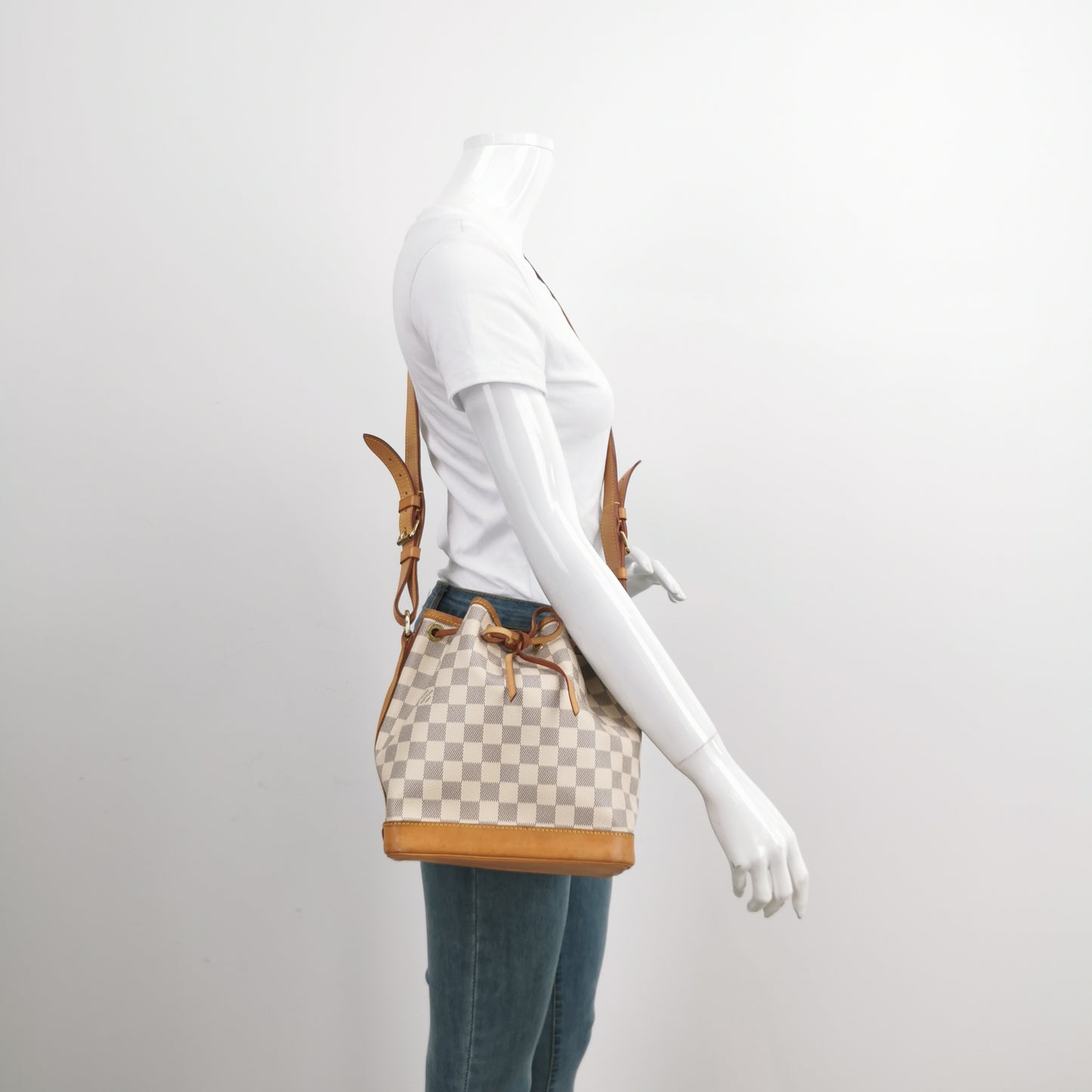 Louis Vuitton Neo Noe BB Damier Azur Canvas