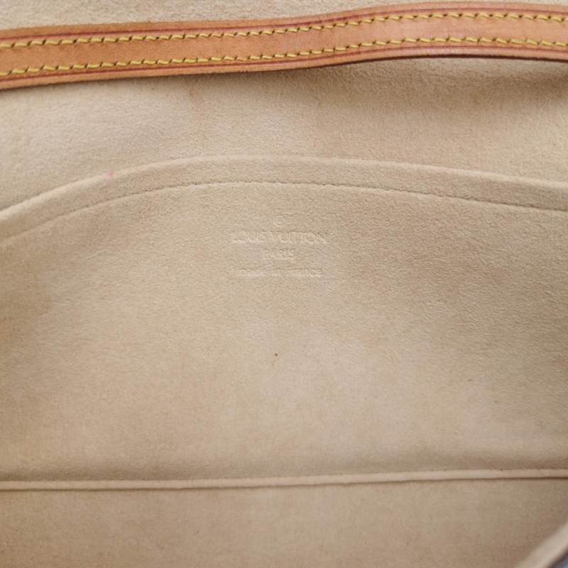 Louis Vuitton Monogram Pochette Shoulder Bag