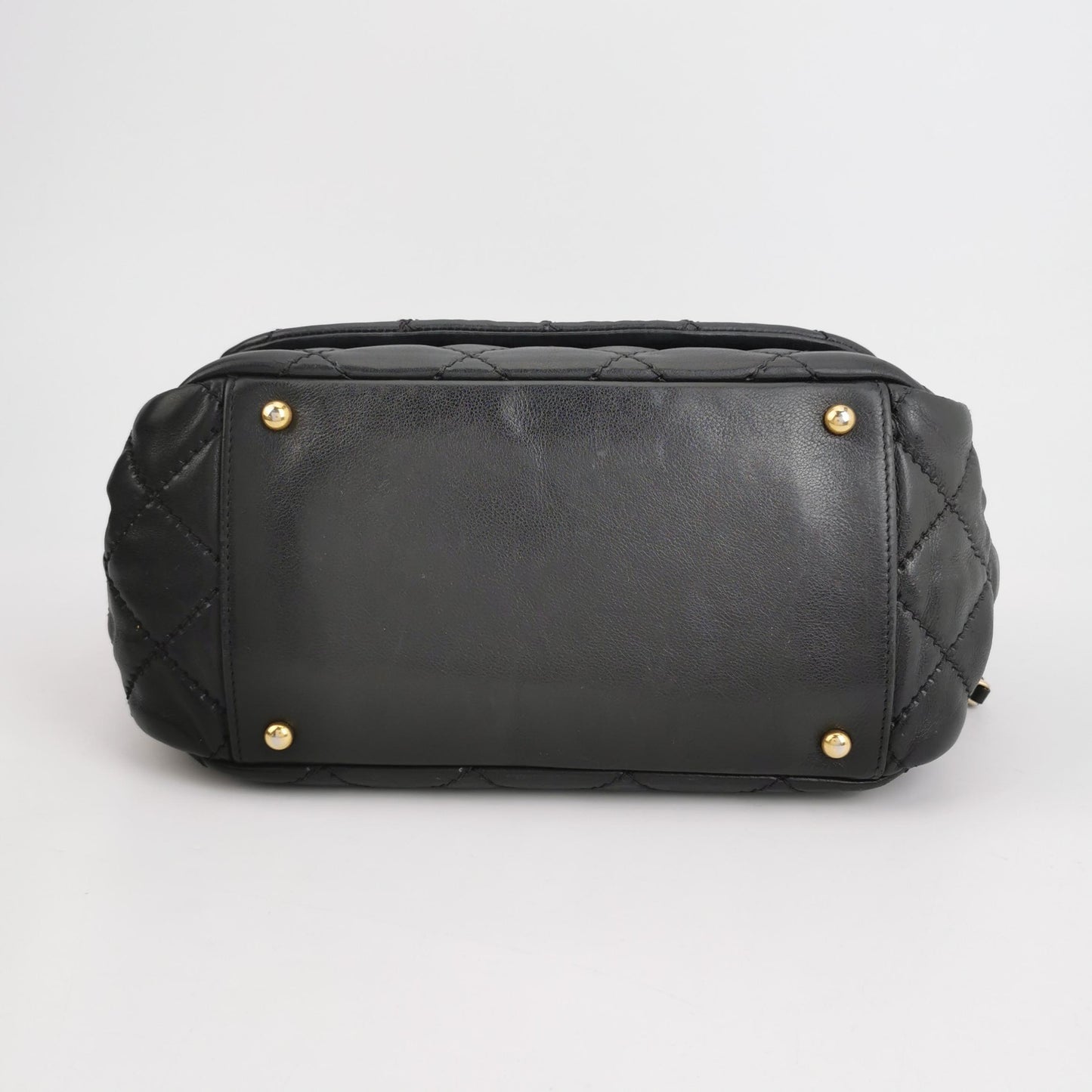 Chanel Calfskin Quilted Retro Chain Flap Bag Black