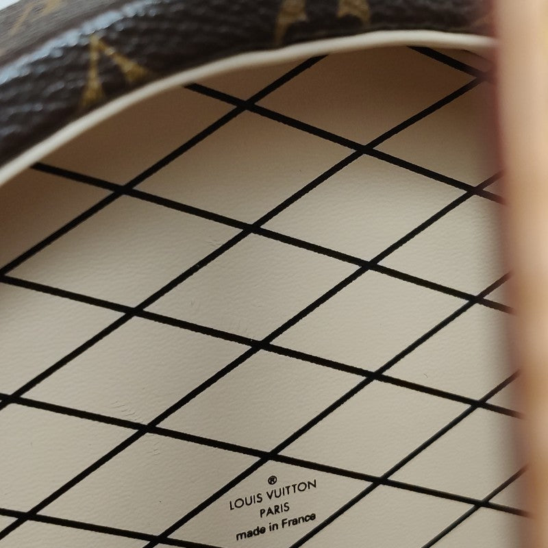 Louis Vuitton Monogram Canvas Petite Boite Chapeau Shoulder/Crossbody Bag